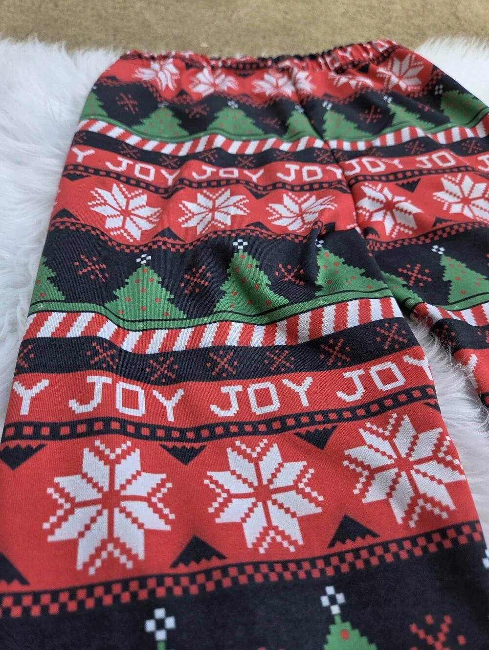 Joyce Concept festive christmas